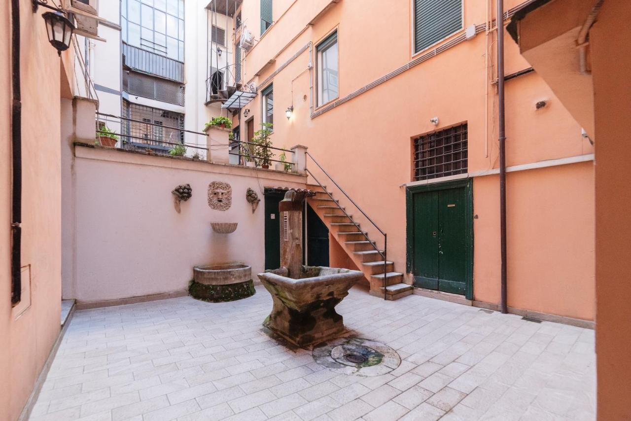 Spanish Steps Corner Rome Exterior photo